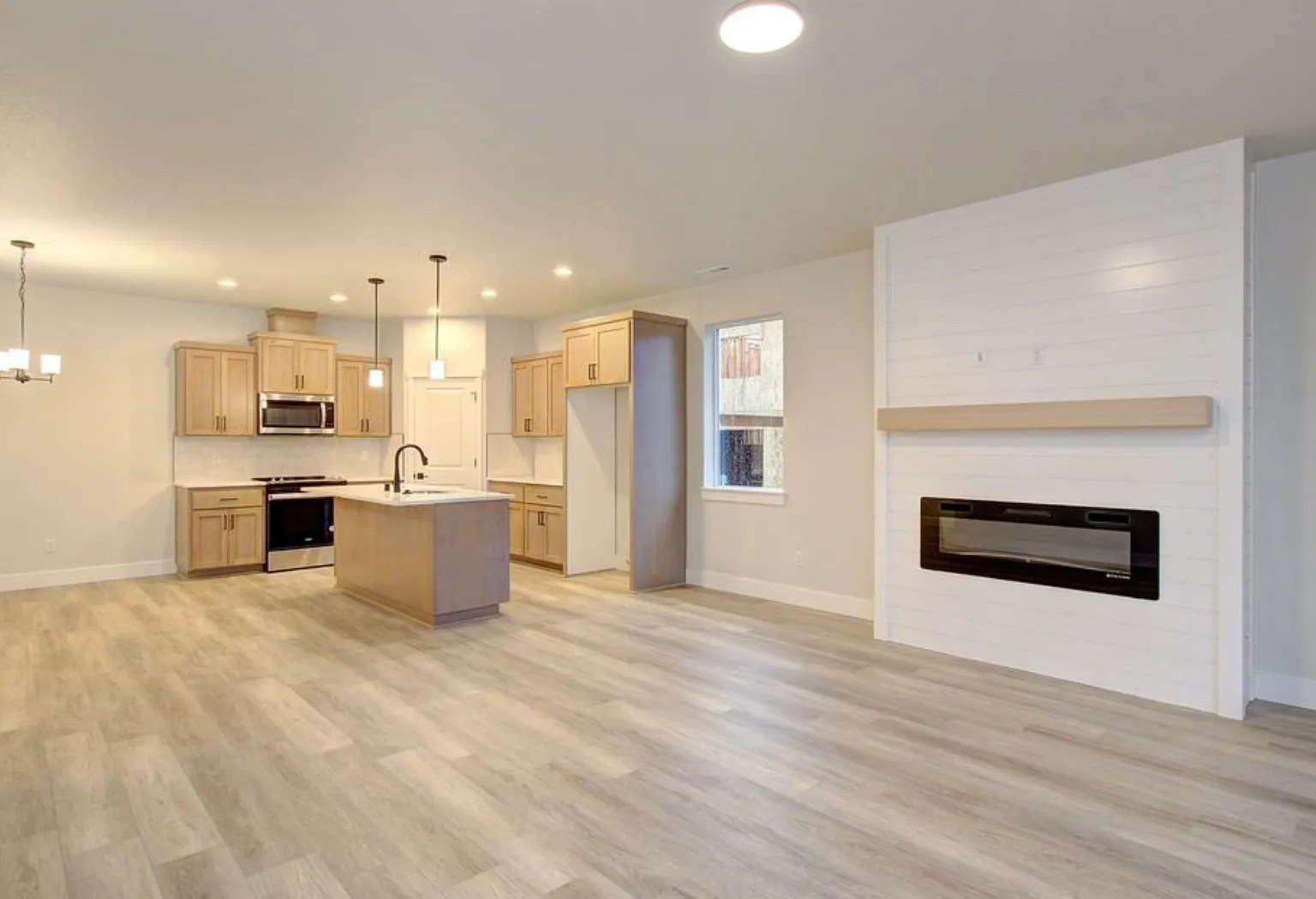 12206 NE 107th Way — Photo 4