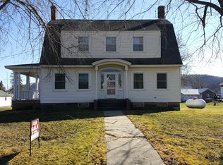 18085 Summer Dr, Houston, MN 55943