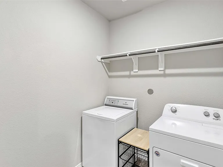 24714 Crimson Pine Dr — Photo 33
