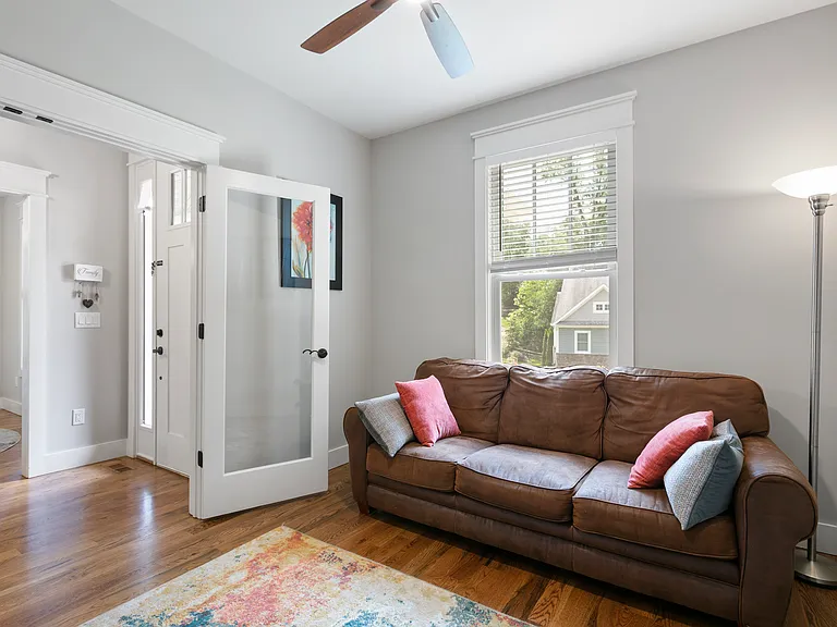 179 Barnrock Dr — Photo 17