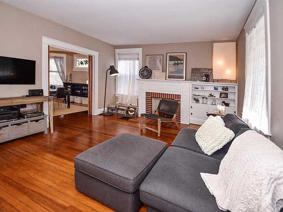 4th image of 3326 Orion Ave