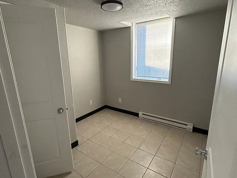 613 N Franklin Ave #4 — Photo 8