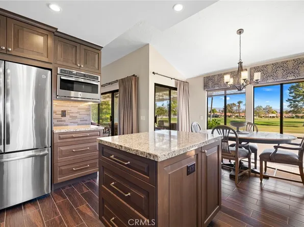 41390 Kansas St, Palm Desert, CA 92211