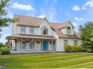 101 Meadow Creek Dr, Landisville, PA 17538
