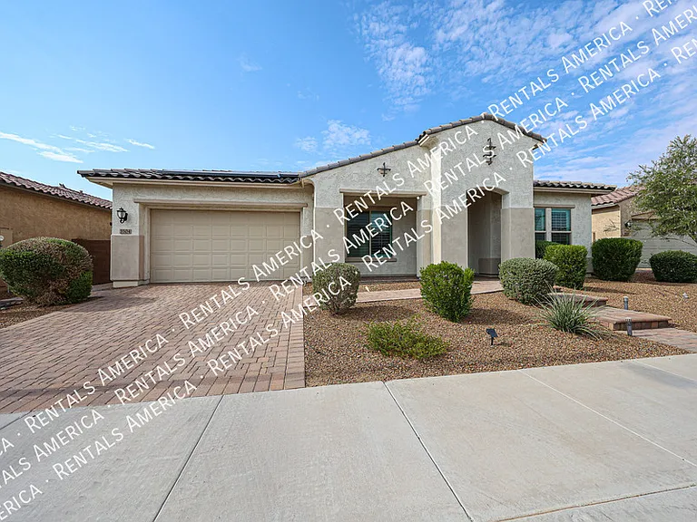 3504 E Herrera Dr — Photo 1