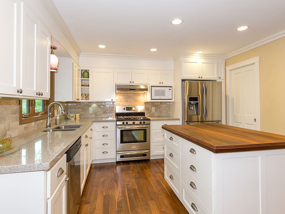 All soft close cabinetry!