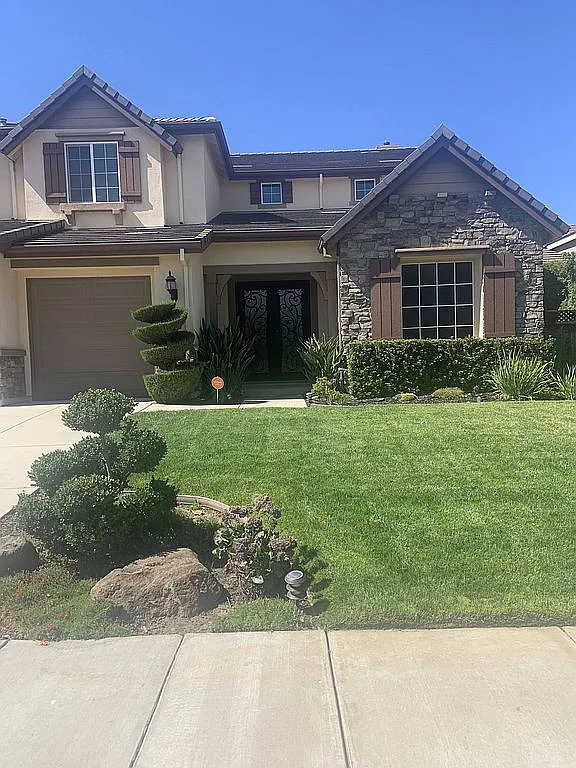 80 Bottlebrush Ct photo 1