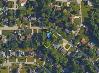 6340 Kings Pointe Rd, Grand Blanc, MI 48439