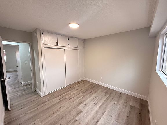 4th image of 609 W 94th St #5