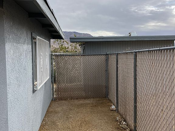 3rd image of 29600 Sunnyslope St