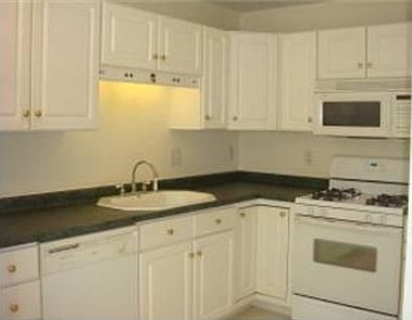 2nd image of 5 Clearwater Ln Unit 5