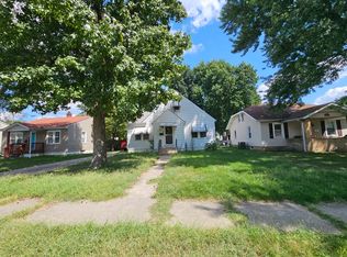407 George St, Wood River, IL 62095