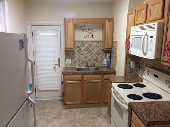 3rd image of 1341 Read St