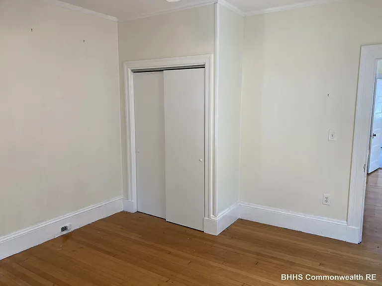 159 Highland Ave #2 — Photo 8