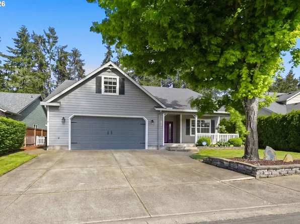667 72nd St, Springfield, OR 97478