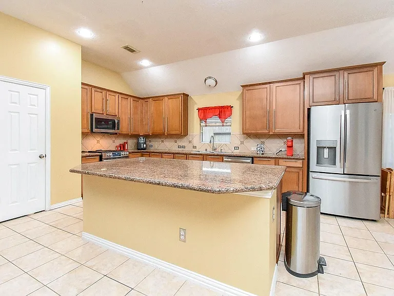 28026 Rusty Hawthorne Dr — Photo 10