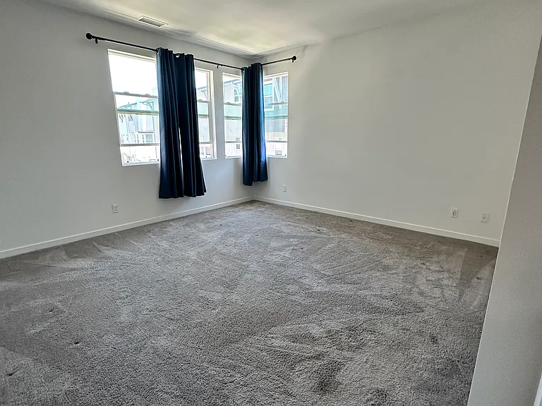 10425 Newbliss Way — Photo 10