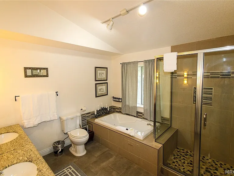 42109 Evergreen Dr — Photo 23