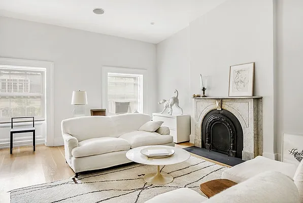 Rented by Compass | media 3