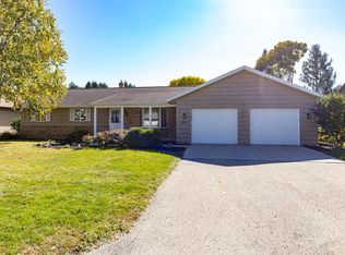2119 W Cortland Dr, Appleton, WI 54914