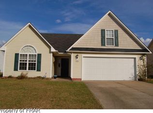 195 Huntington Dr, Raeford, NC 28376