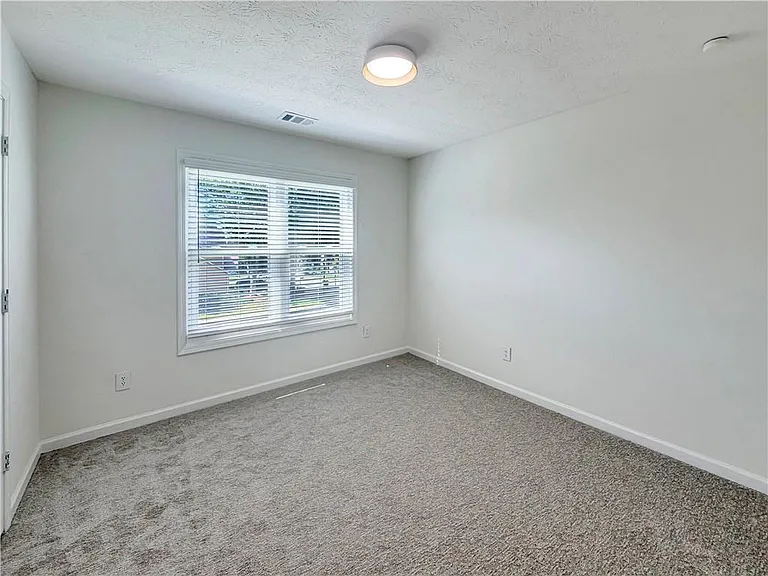 2845 Factor Walk Blvd — Photo 20