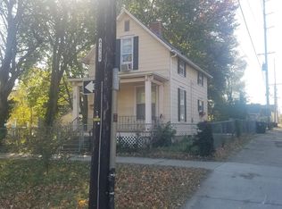 711 SW 5th St, Topeka, KS 66603