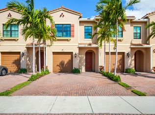 10103 Akenside Dr, Boca Raton, FL 33428