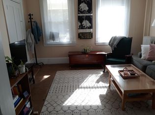 89 Jackson Rd #89, Newton, MA 02458