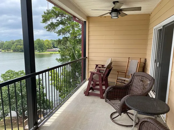 111 Lee Road 802 Unit 142, Valley, AL 36854