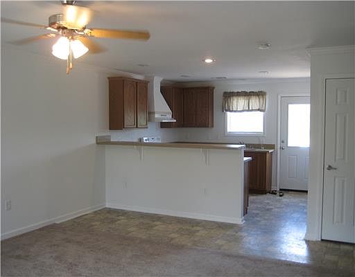2nd image of 3156 Fifteenth St