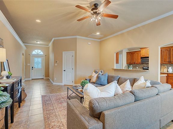 4th image of 15552 Creek Meadow Blvd N