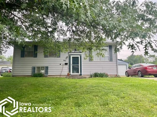 907 N Aldrin Dr, Mount Pleasant, IA 52641