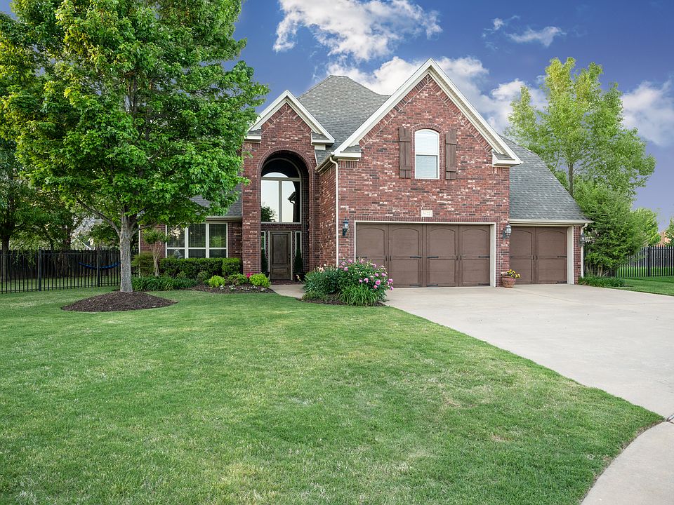 1st image of 6422 W Tilbury Ct