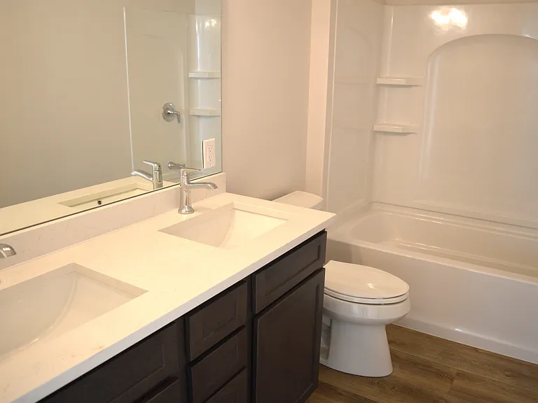 221 NW 3rd Ave — Photo 15