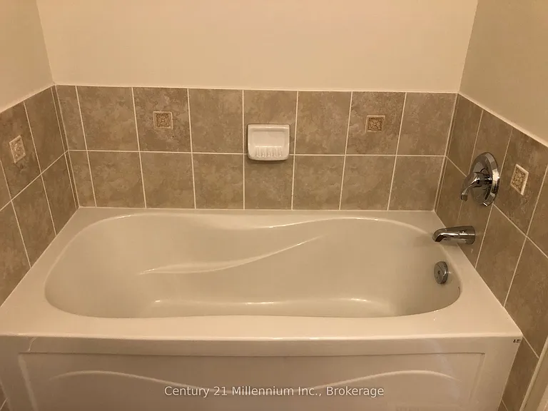 689616 Monterra Rd #11 — Photo 19