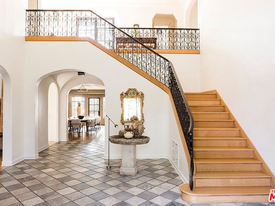 335 S Rimpau Blvd, Los Angeles, CA 90020 | Zillow