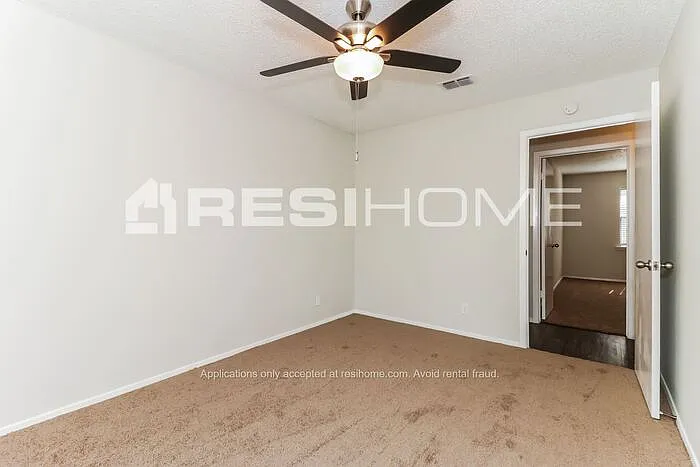 701 S Perkins St — Photo 18