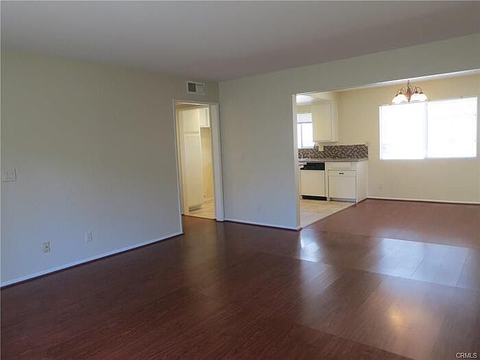 1st image of 845 W Olive Ave #4