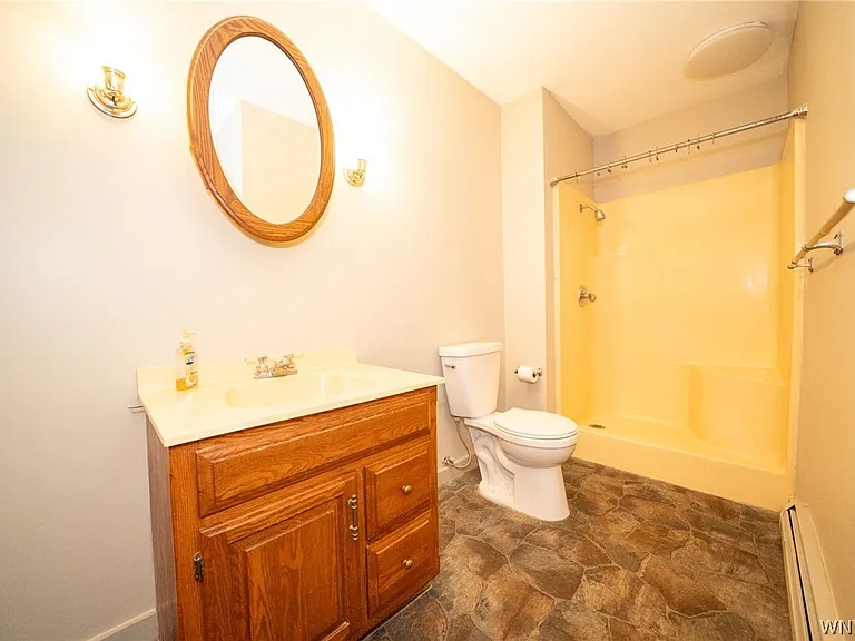 8376 Cobblestone Ct — Photo 31