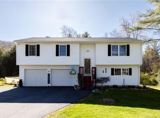 12 Brass Mill Dam Rd, Torrington, CT 06790