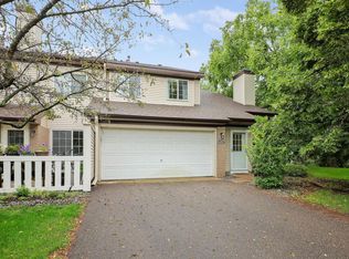 4007 Wilshire Cir #90, Shoreview, MN 55126