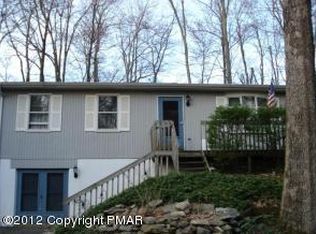 140 Hannon Ln, Saylorsburg, PA 18353