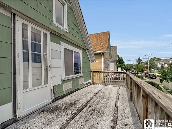 5th image of 114 Roesch Ave