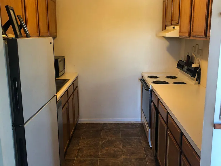 3255 Kirchoff Rd #204 — Photo 10