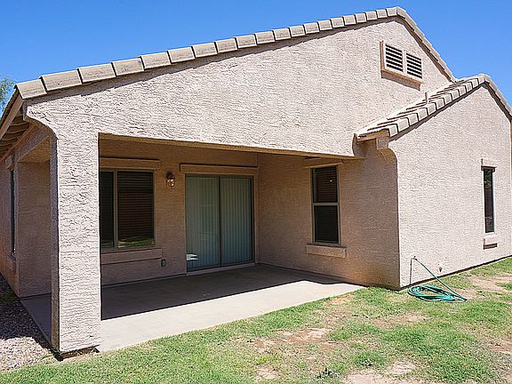 3rd image of 17623 W Georgia Dr