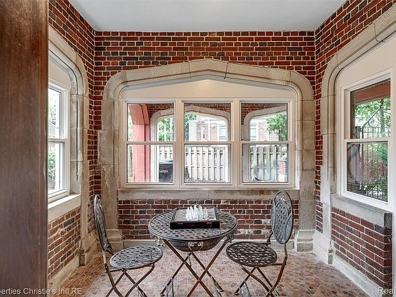 12th image of this home