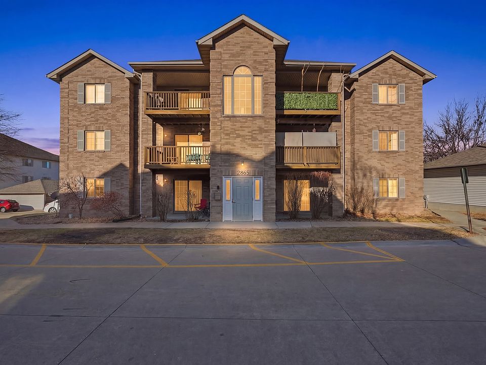 1st image of 2865 Coral Ct APT 202