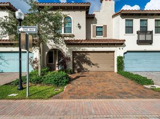 Artesia, Fort Lauderdale, FL 33323