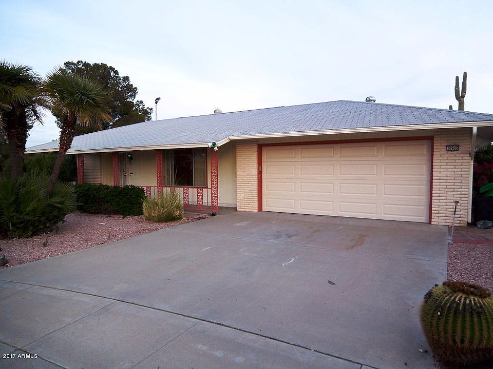 1st image of 10905 W Hutton Dr